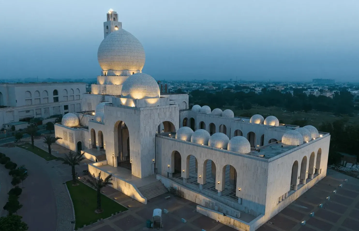 Grand Jamia Mosque